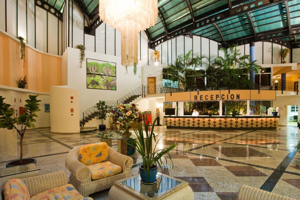 Club Hotel Drago Park Коста Калма Екстериор снимка